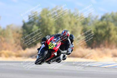 media/Jan-08-2022-SoCal Trackdays (Sat) [[1ec2777125]]/Turn 7 (1035am)/